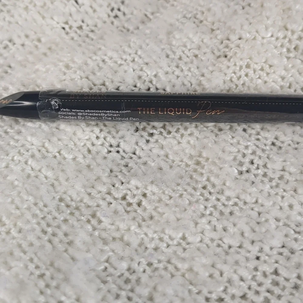 SHADES BY SHAN The Liquid Pen in Sapphire, 0.28g/0.001oz